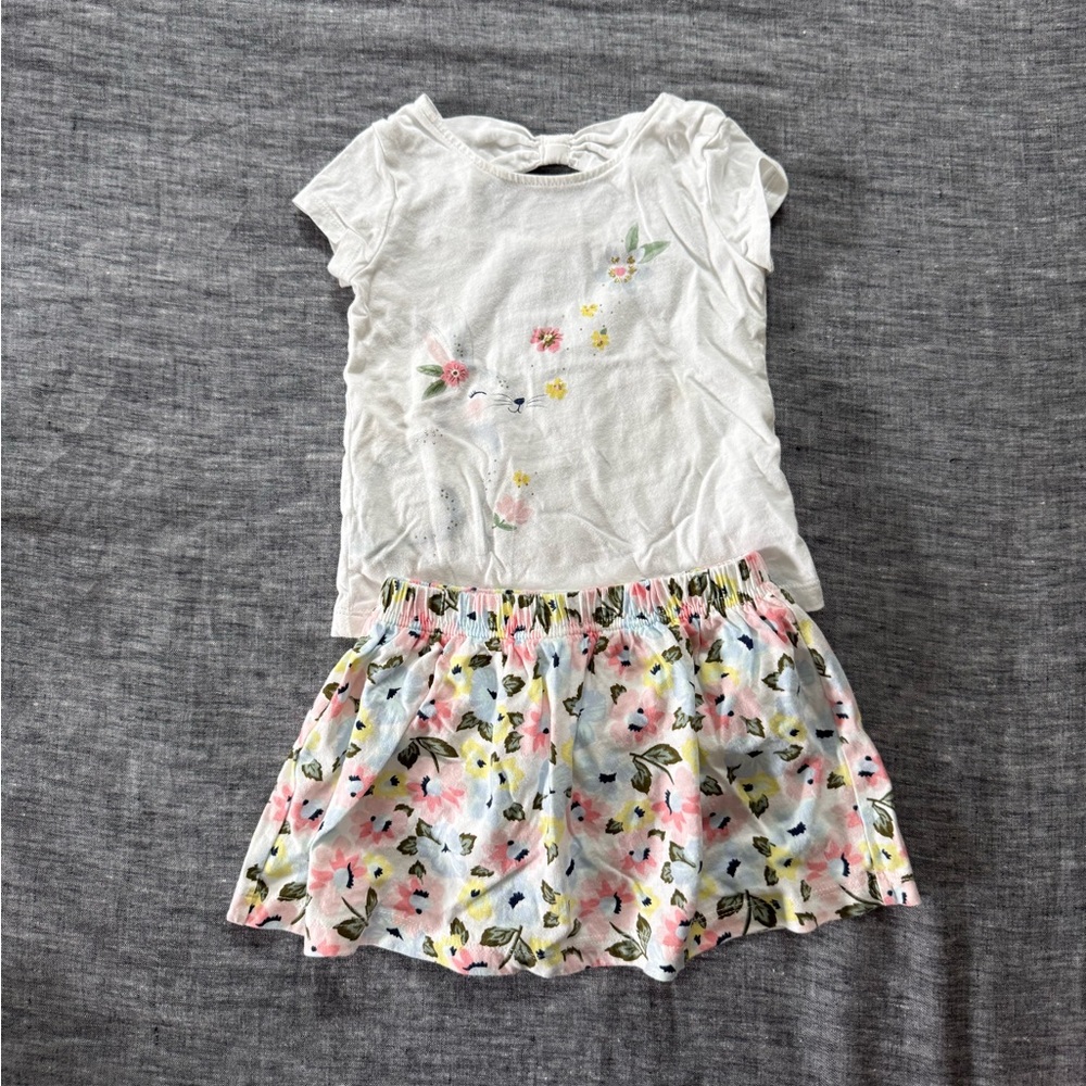 NWOT Carter’s bunny and skort outfit, 18m